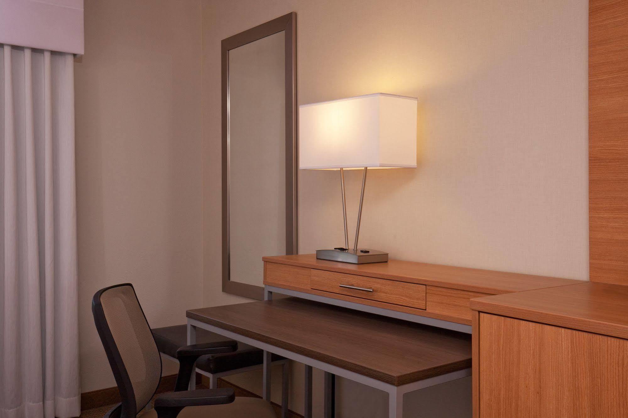 Holiday Inn Little Rock - Presidential Downtown By Ihg Номер фото